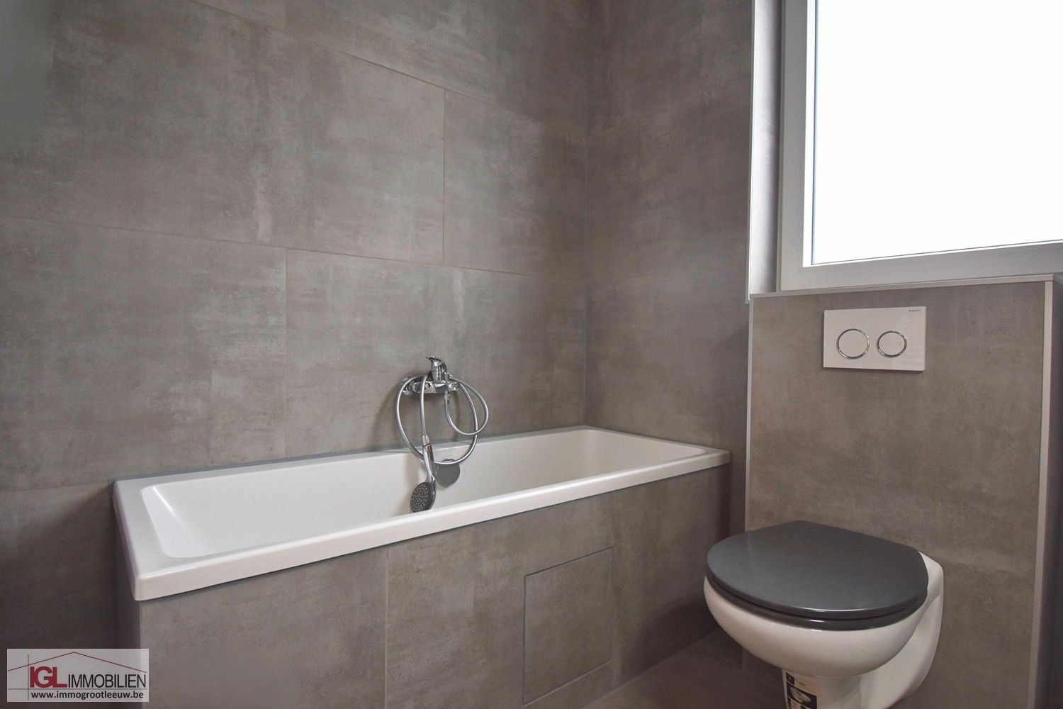 Smaakvol gerenoveerde woning met 3 slaapkamers, tuin en garage foto 10