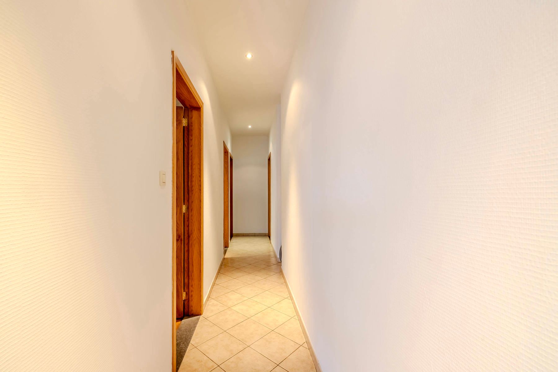 Ruime villa met 3/4 slaapkamers en verwarmd zwembad foto 16
