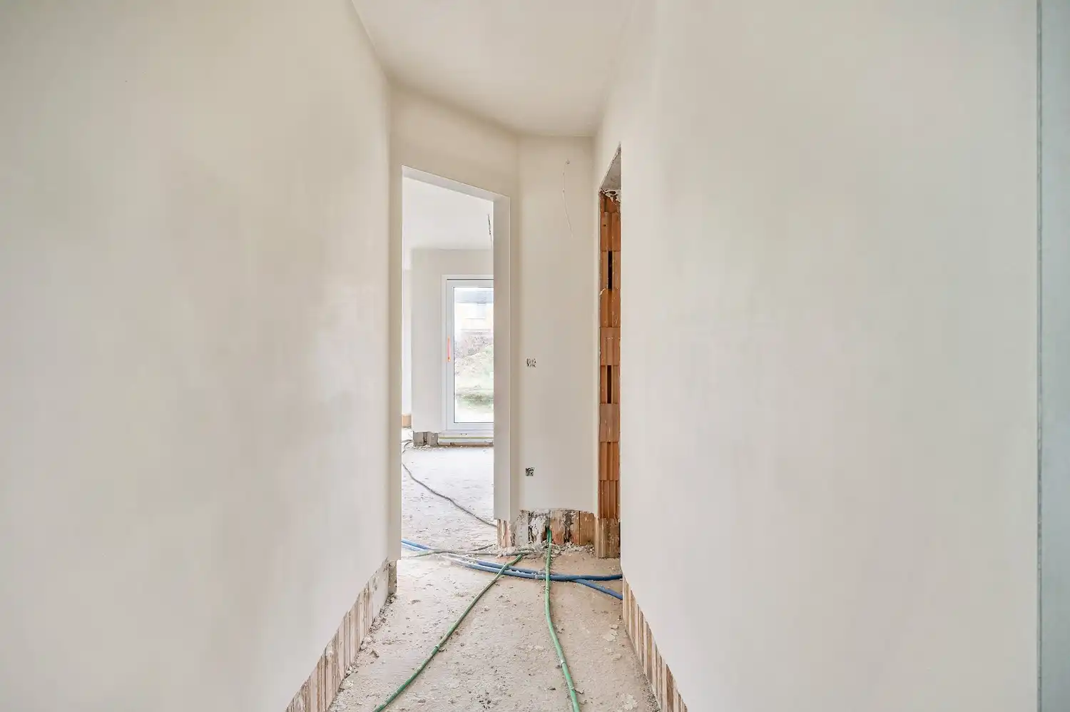 Nieuwbouw in doodlopende straat foto 9