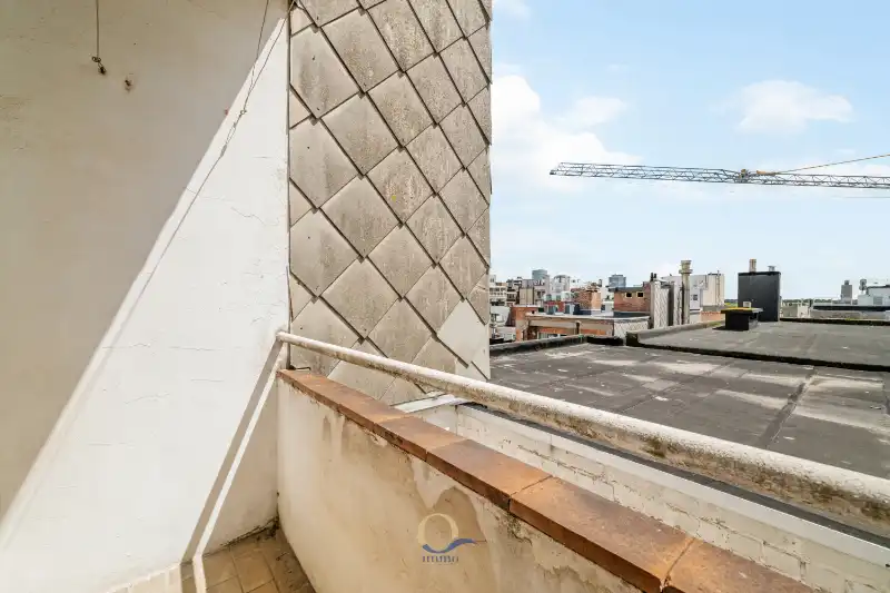 Res. Teniers - Op te frissen royaal 2 slpk app. met gedeeltelijk zeezicht ! foto 13
