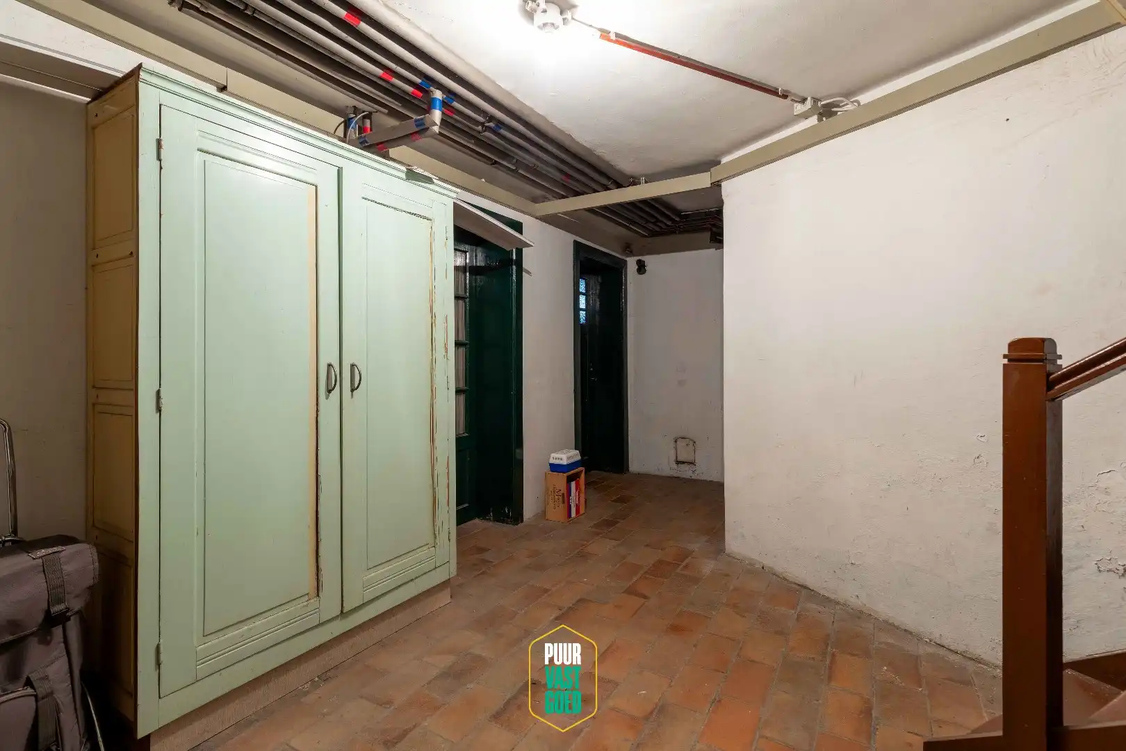 Art Deco opbrengsteigendom aan de rand van stad foto 24