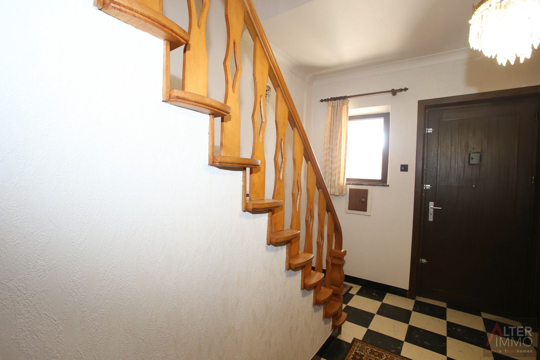 Goed gelegen, degelijk onderhouden woning te Viversel! 3 slaapkamers, 10are en breed perceel van 23m. foto 15