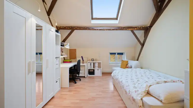 Ruime woning van 256m² op 10 are 32 ca foto 22