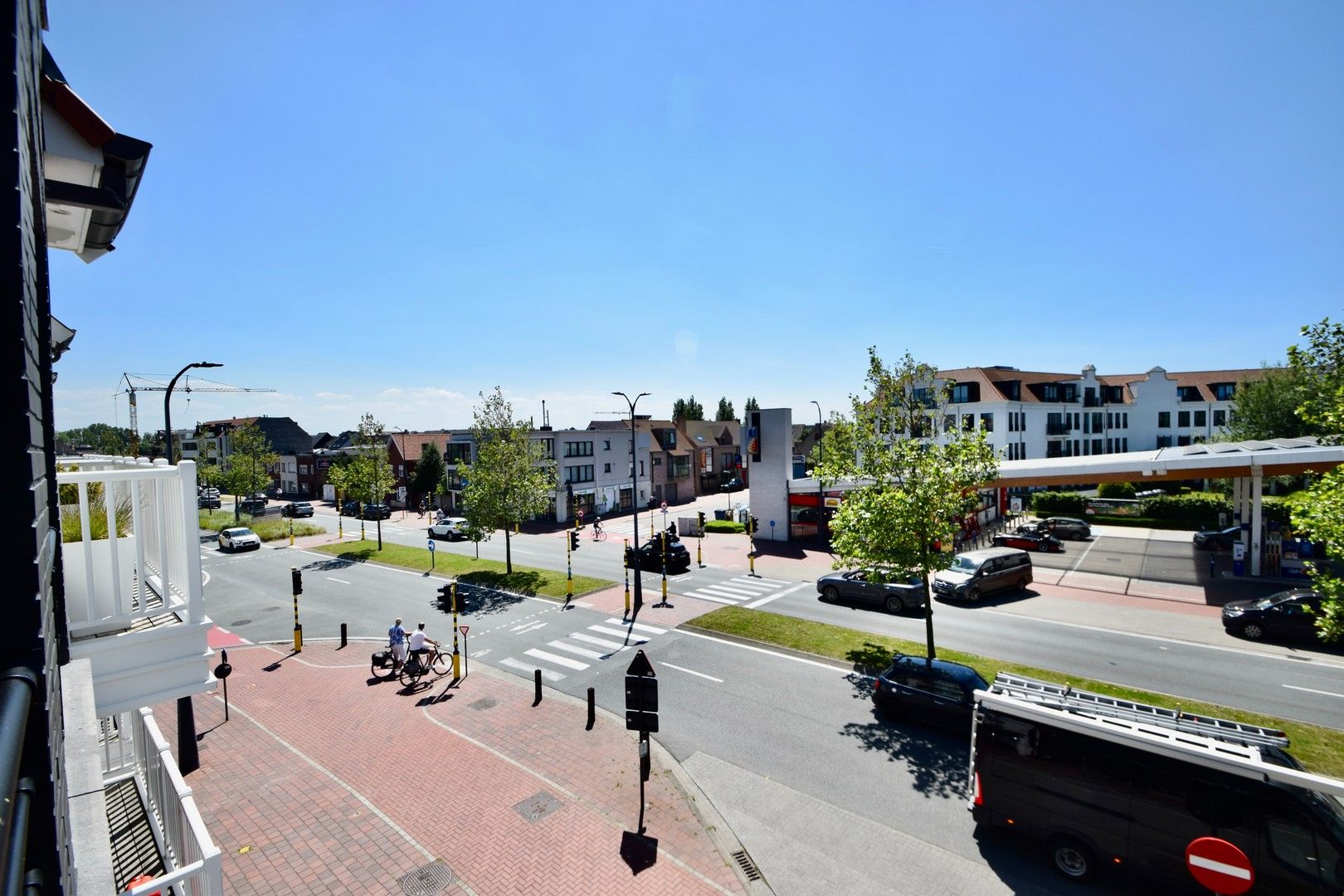 Aangenaam appartement genietend van open zichten, vlakbij het centrum van Knokke. foto 3