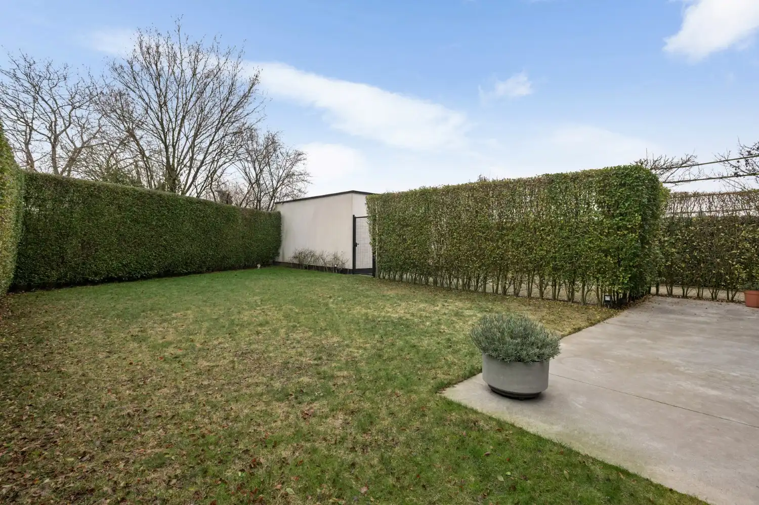 RECENTE HANDELSWONING OP COMMERCIELE LIGGING! foto 29