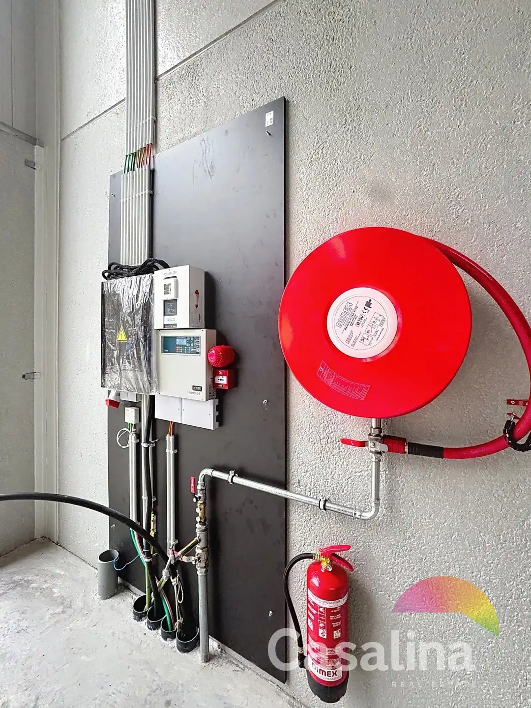 Nieuw magazijn van ±155 m² te huur – Strategische ligging foto 12