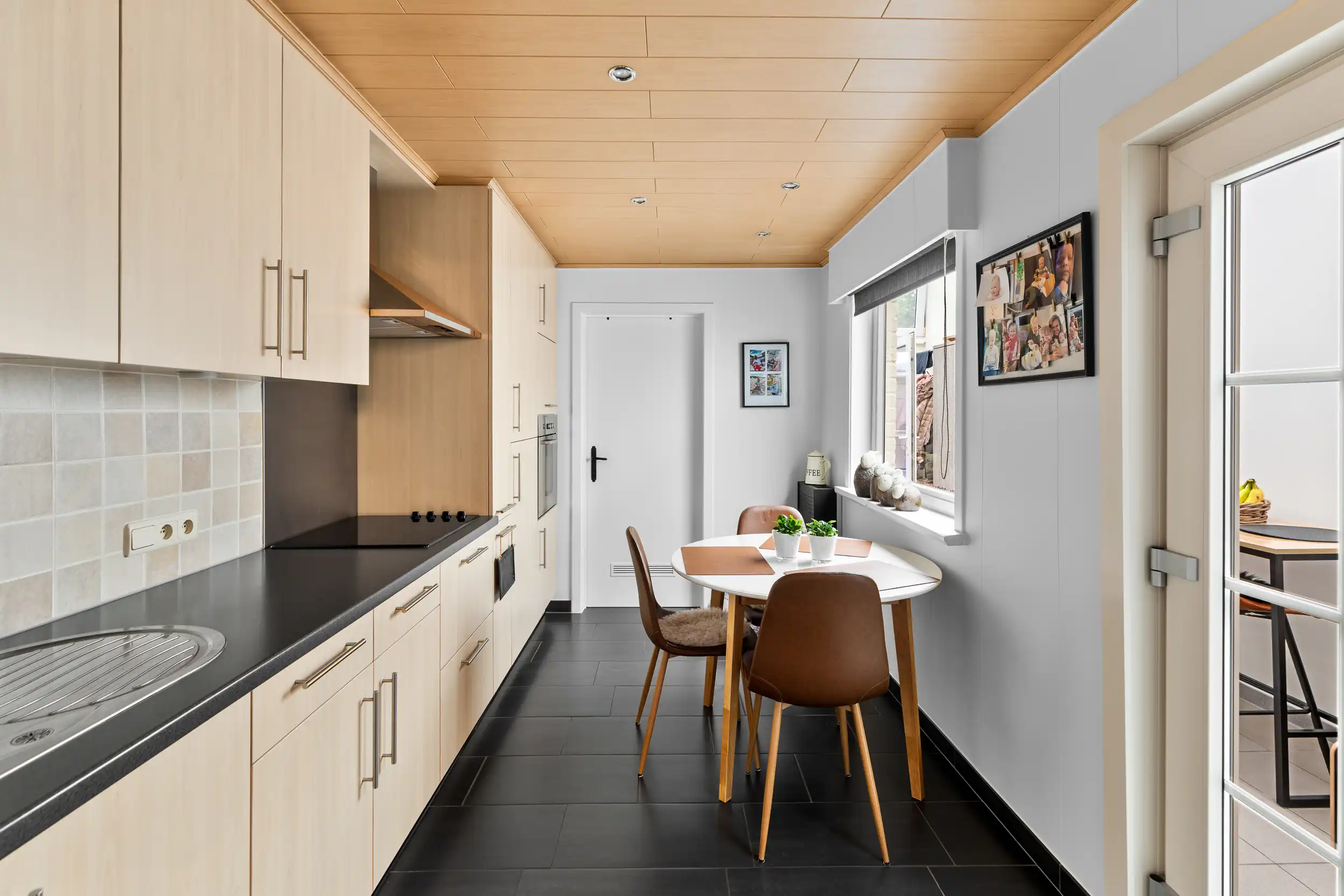 Charmante woning met tuin in Zele foto 5