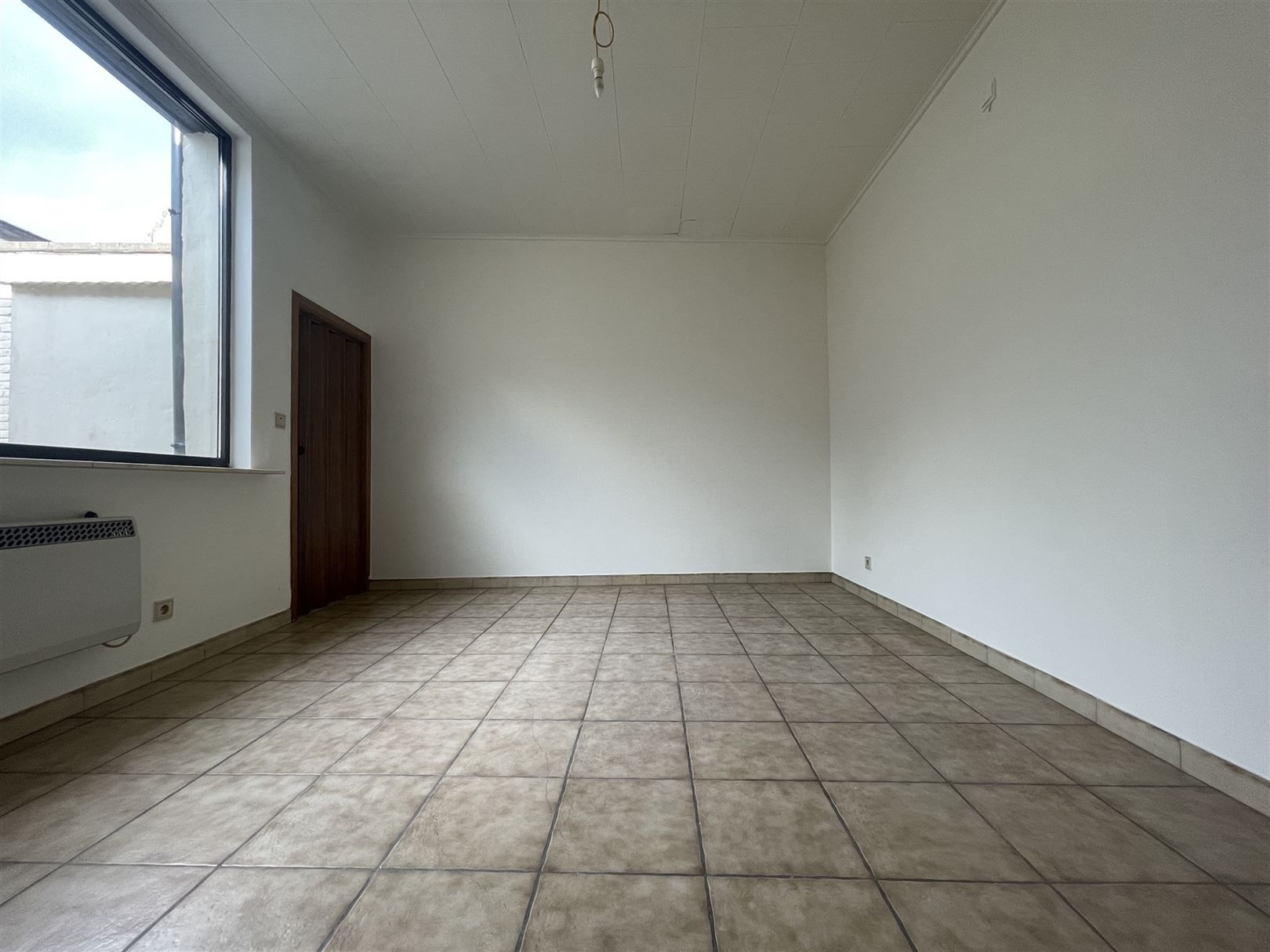 Ruim appartement met eigen inkom te huur in hartje centrum onmiddellijk beschikbaar foto 9