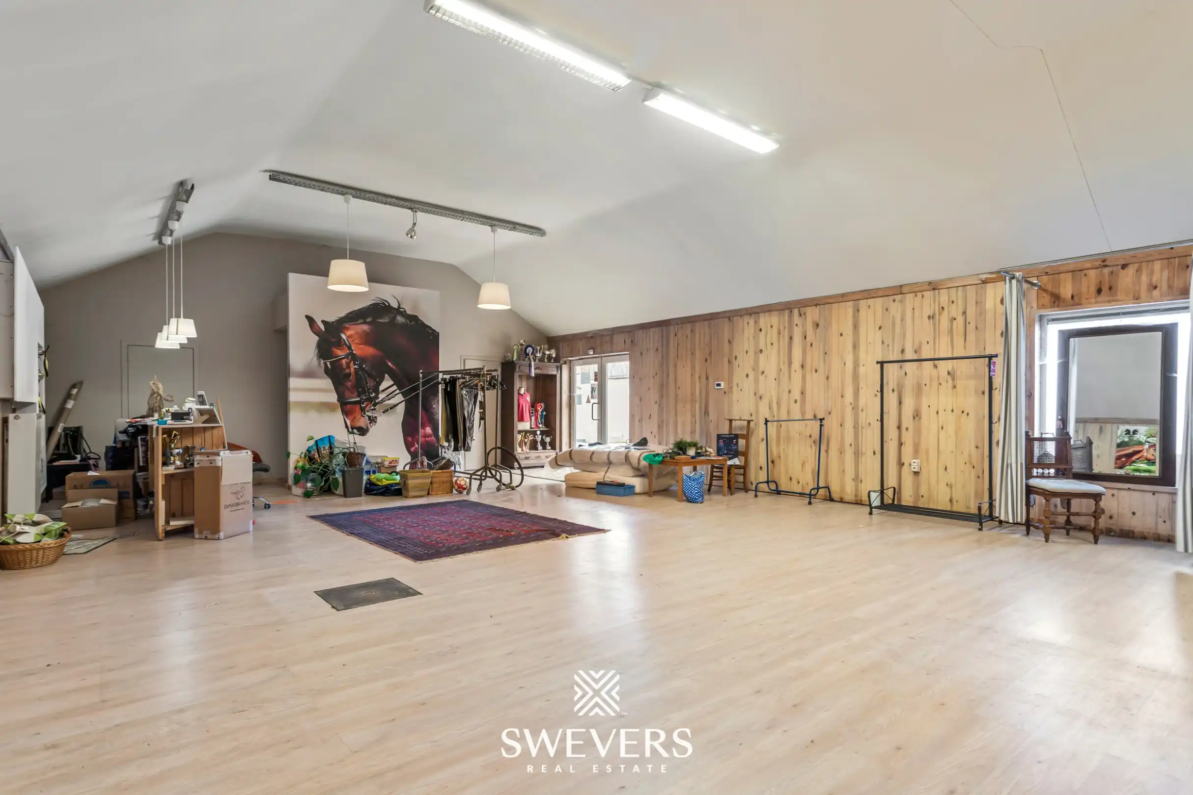Ruime instapklare gezinswoning met uitzonderlijke woon- én werkmogelijkheden foto 6