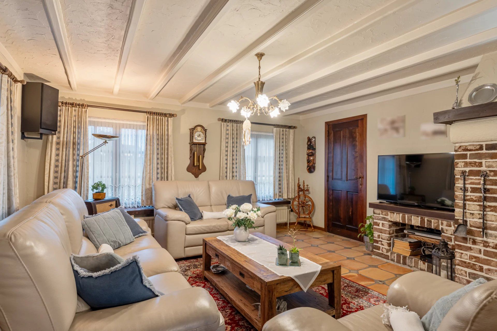 Gelijkvloerse woning met 3 slaapkamers te Stal foto 6