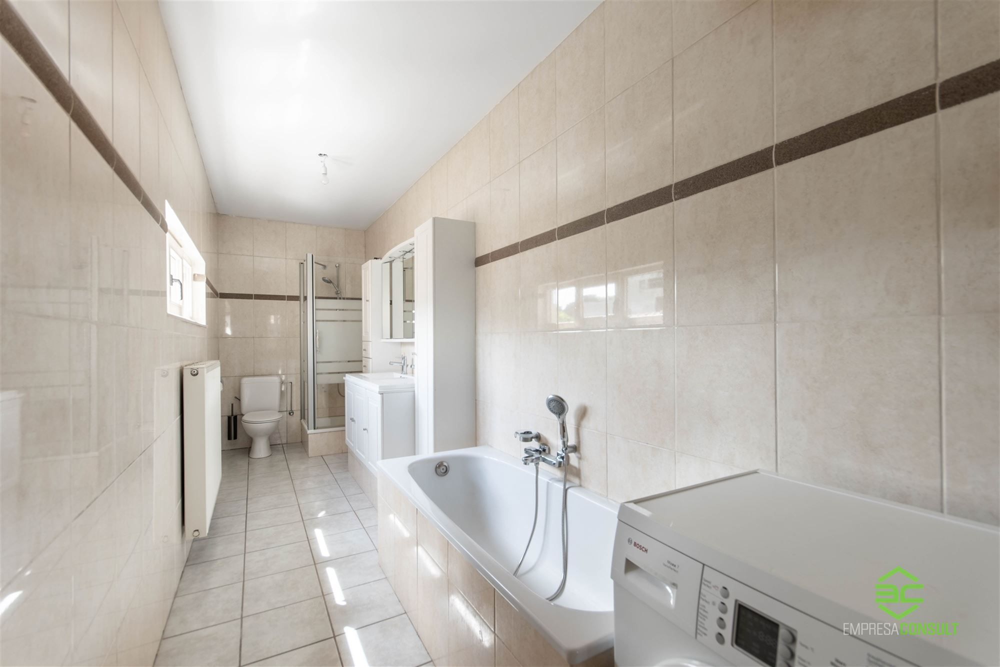 Karaktervolle gezinswoning met 3 slpk en stadstuin, in het centrum! foto 7