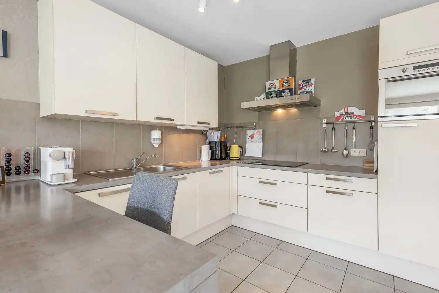 Instapklaar appartement met 2 slpkrs foto 10