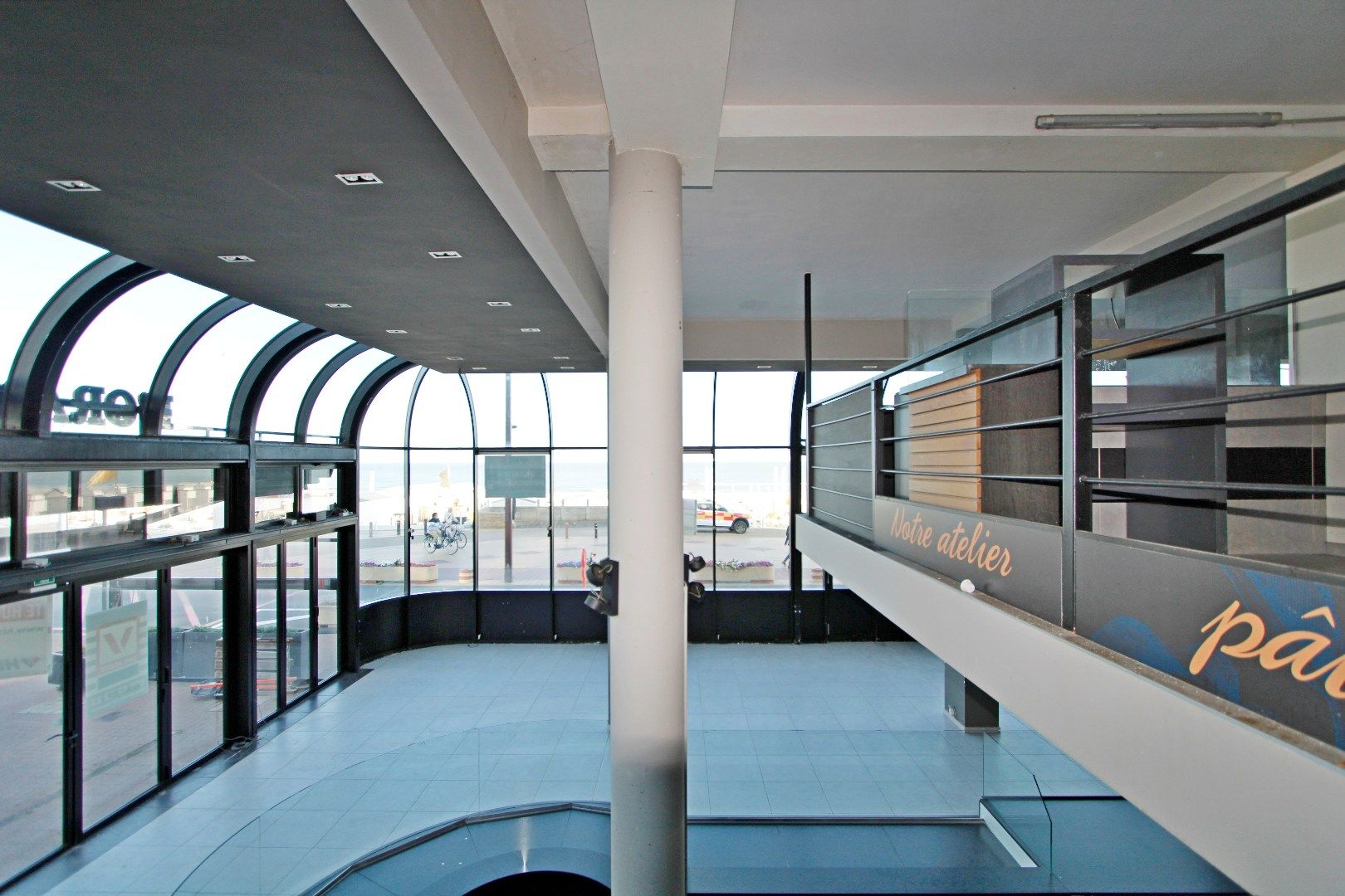 HOEK horecapand op Van Bunnenplein 12 Knokke te huur foto 12