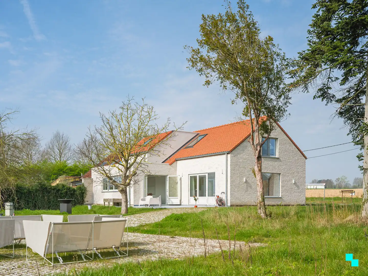 Recent gerenoveerde woning in Valleigebied foto {{pictureIndex}}