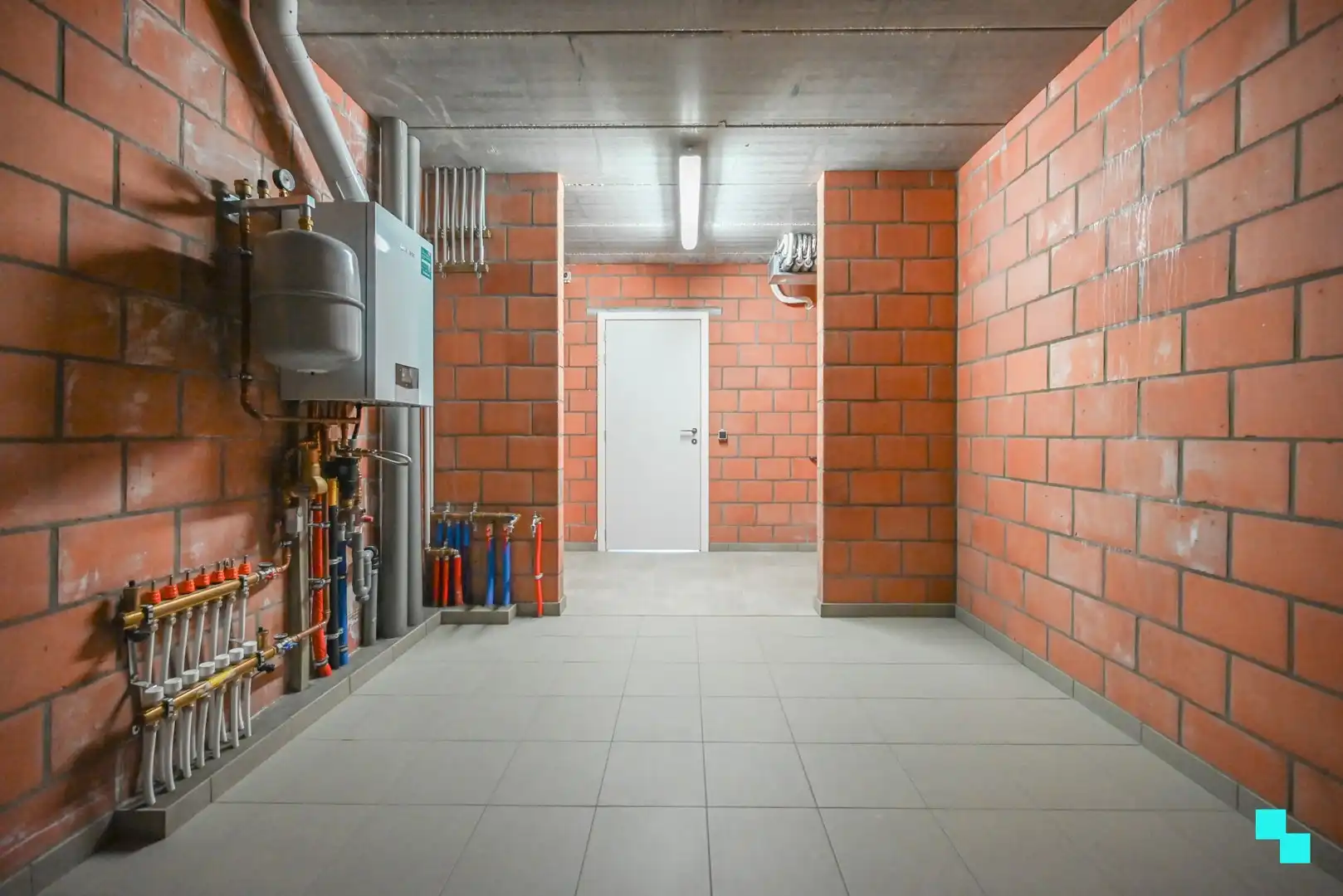 Riante nieuwbouwwoning met aangename tuin te Izegem foto 16