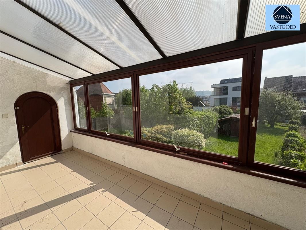 STATIGE TE RENOVEREN WONING MET 3 SLAAPKAMERS, GARAGE EN TUIN foto 8