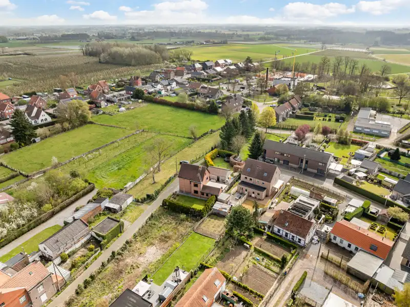 Uniek gelegen gezinswoning met bijgebouw op 8are foto 31