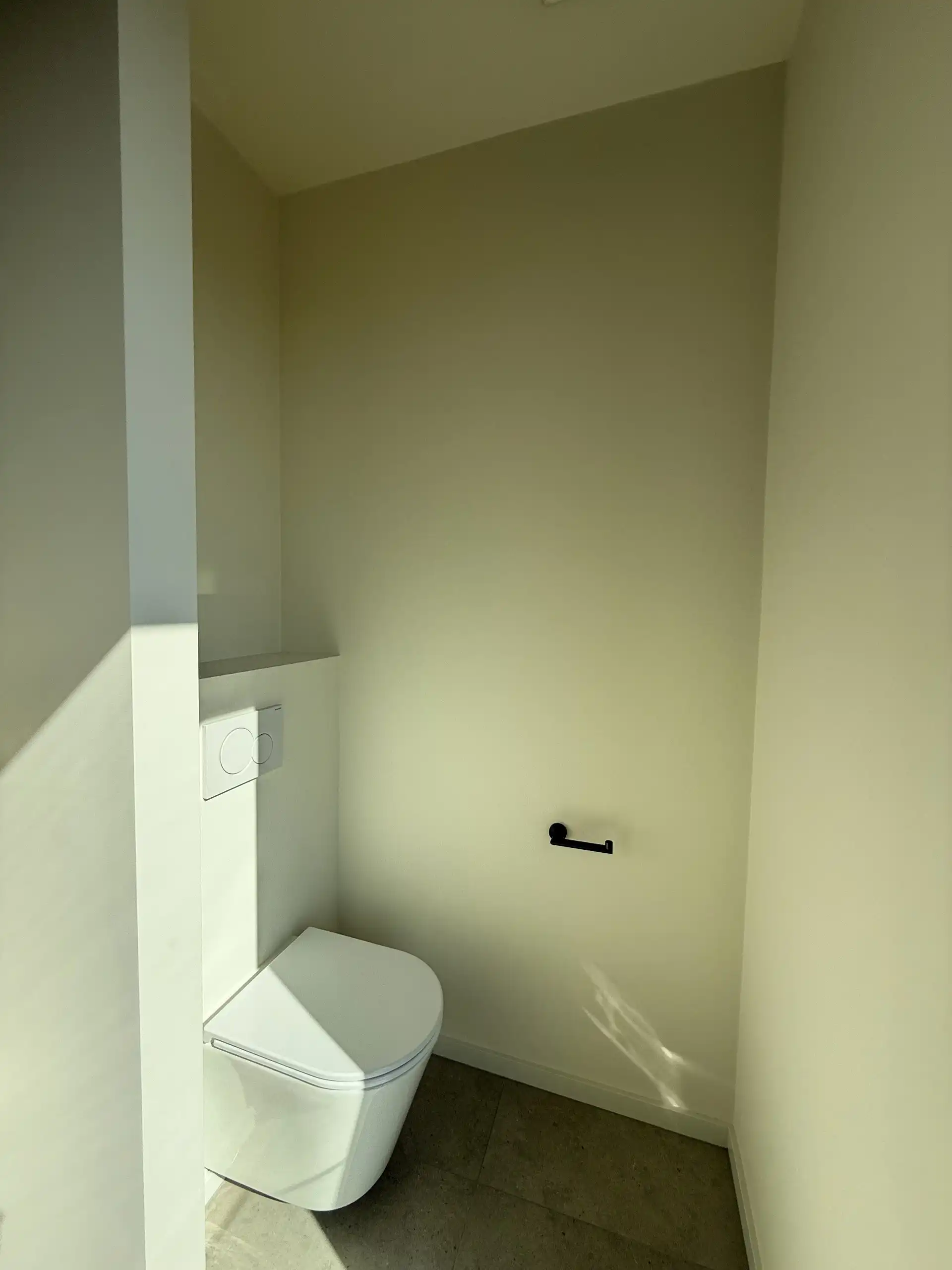 Exclusieve penthouse in residentie Klaver met luxe, ruimte en zon in het hart van Lummen foto 14