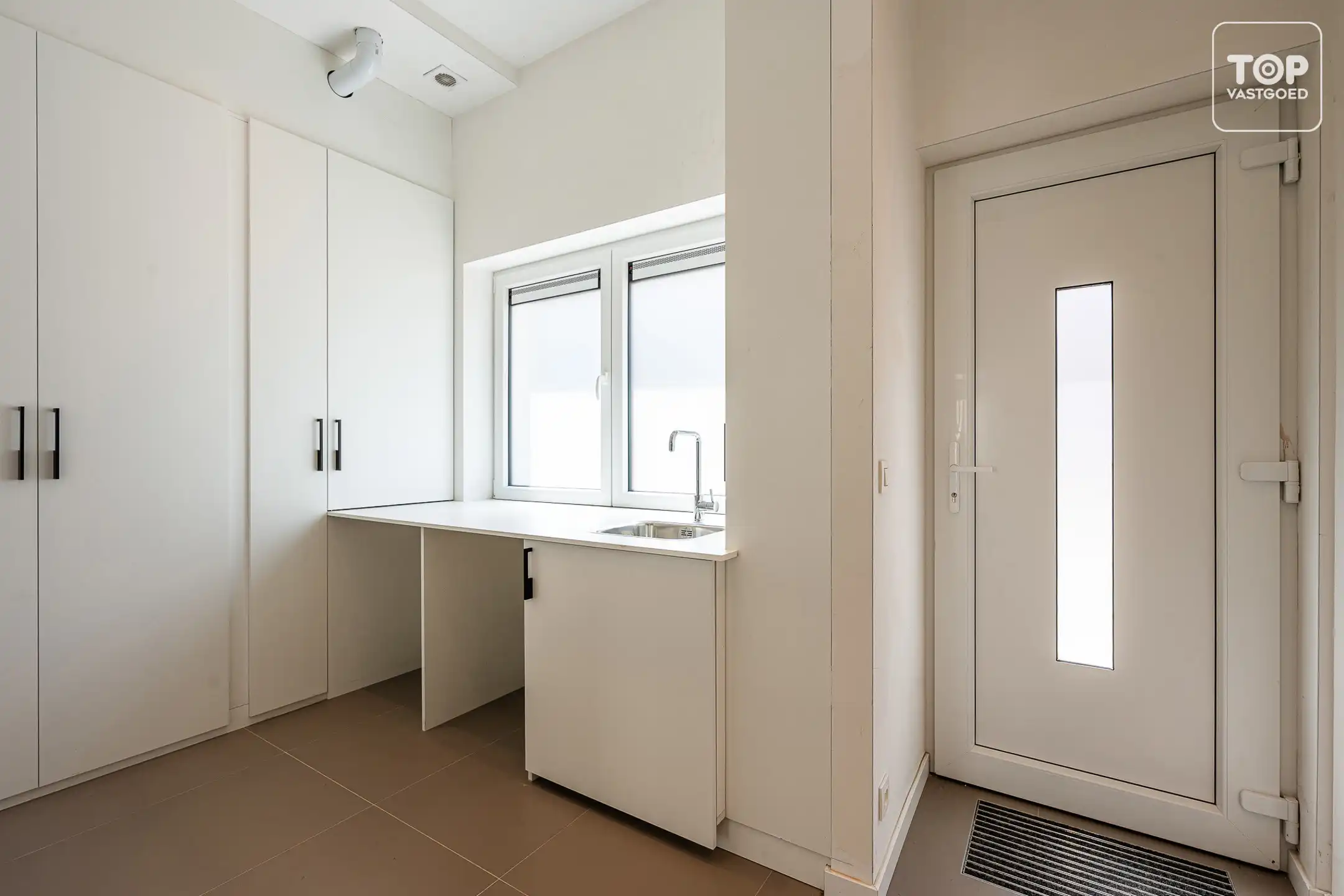 Totaal gerenoveerde woning (EPC A+) met 3 slaapkamers en tuin.  foto 4