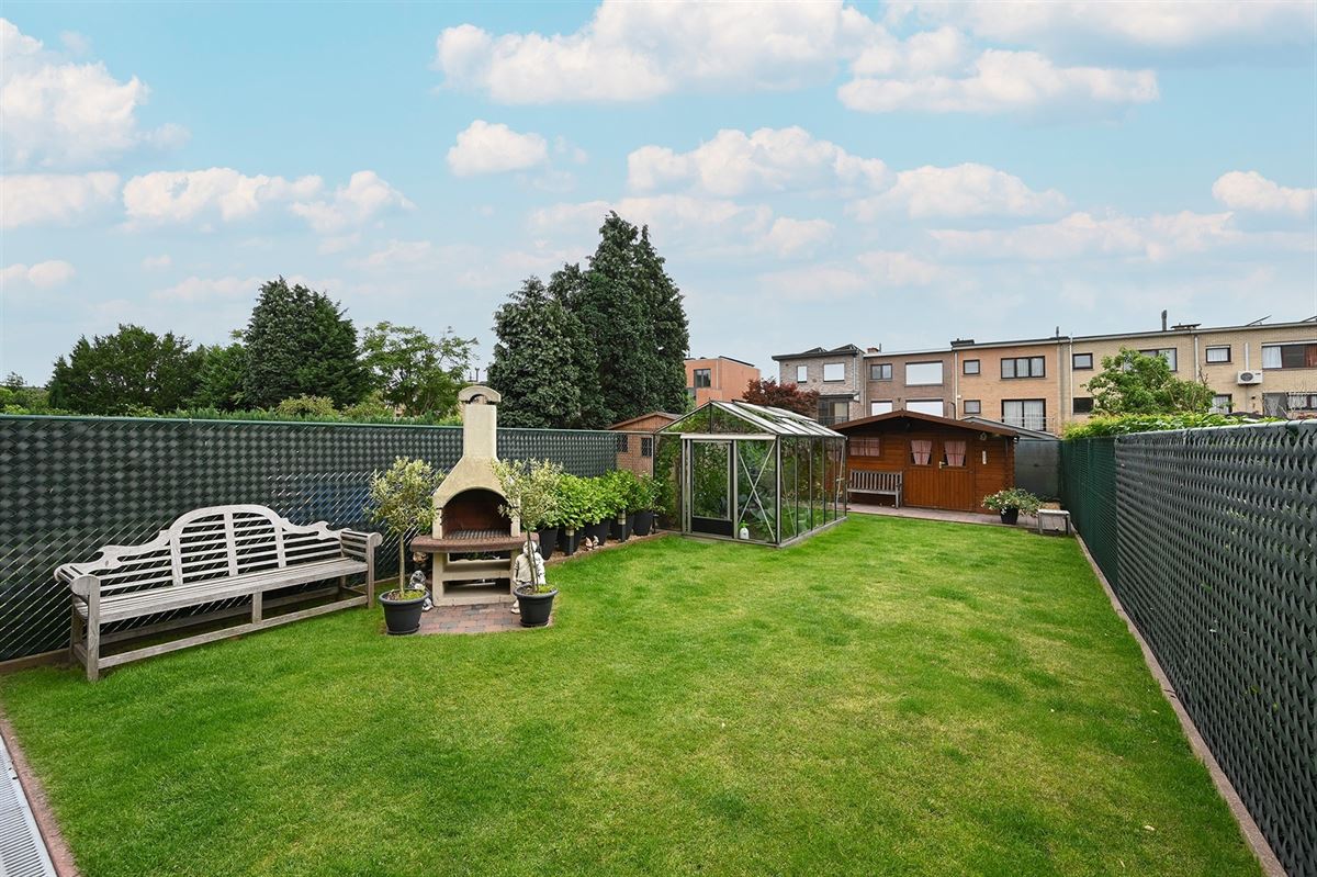 Goed onderhouden woning op toplocatie foto 19