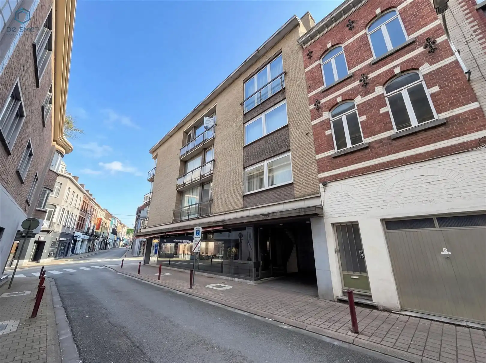 Ruim 2-slaapkamerappartement te huur in Geraardsbergen  foto {{pictureIndex}}