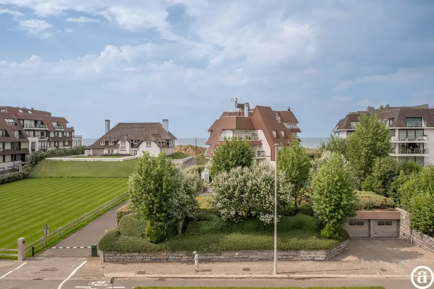 Hoekappartement van 130 m² gelegen in een villa residentie te Zoute foto 16