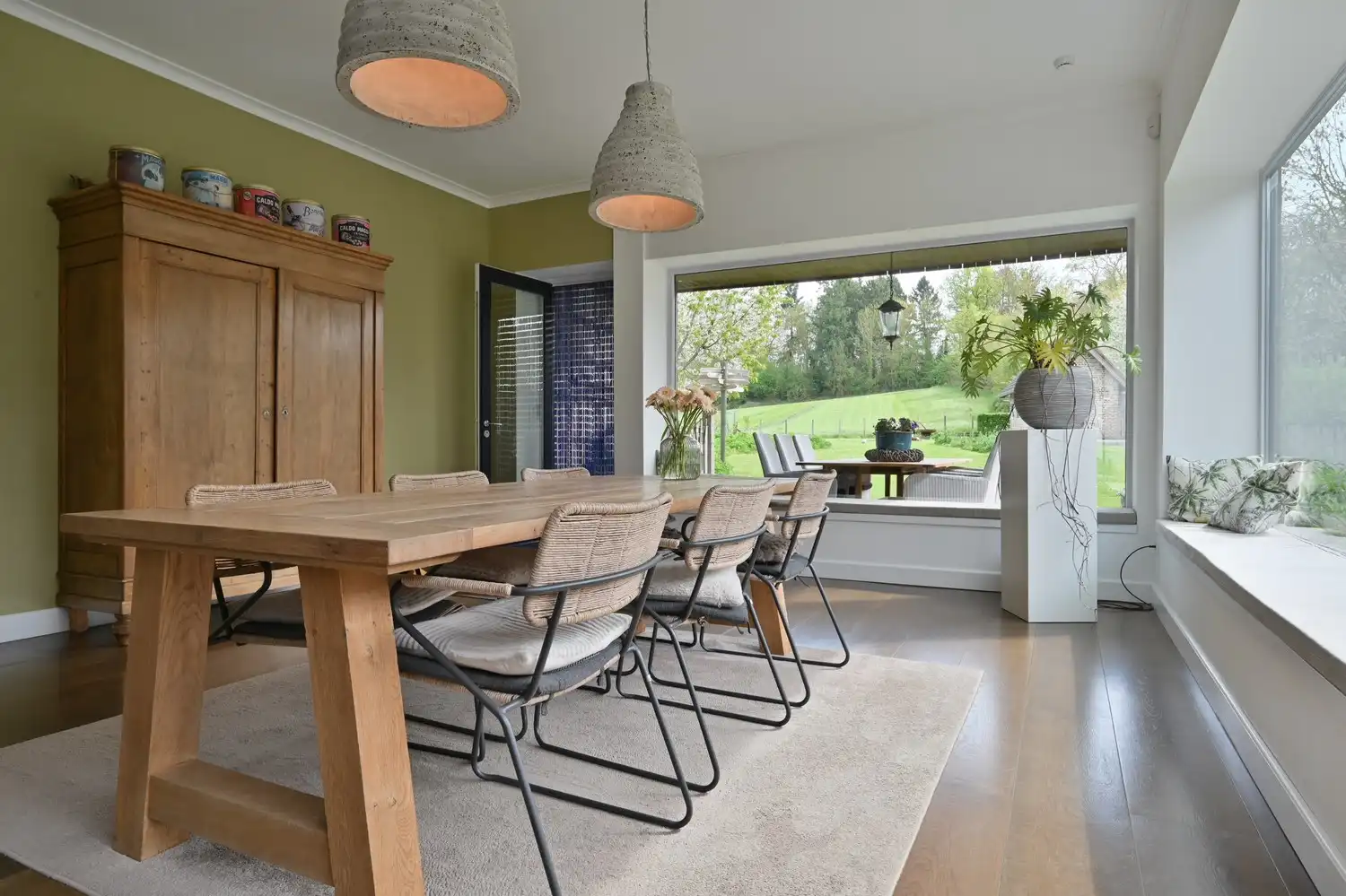 Prachtig gerenoveerde hoeve uniek gelegen in het glooiende landschap van Grote-Spouwen foto 12