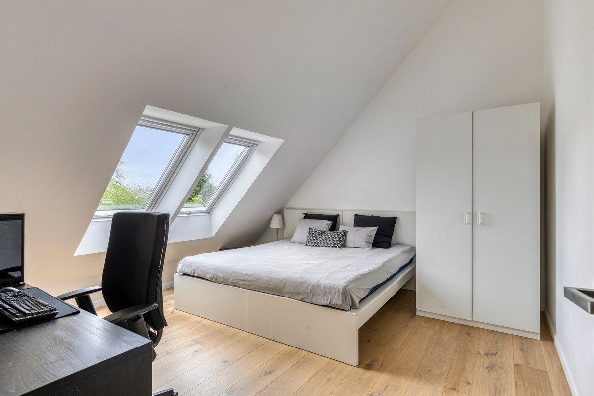 Exclusieve, energiezuinige villa op mooi perceel van ca. 21 are foto 17