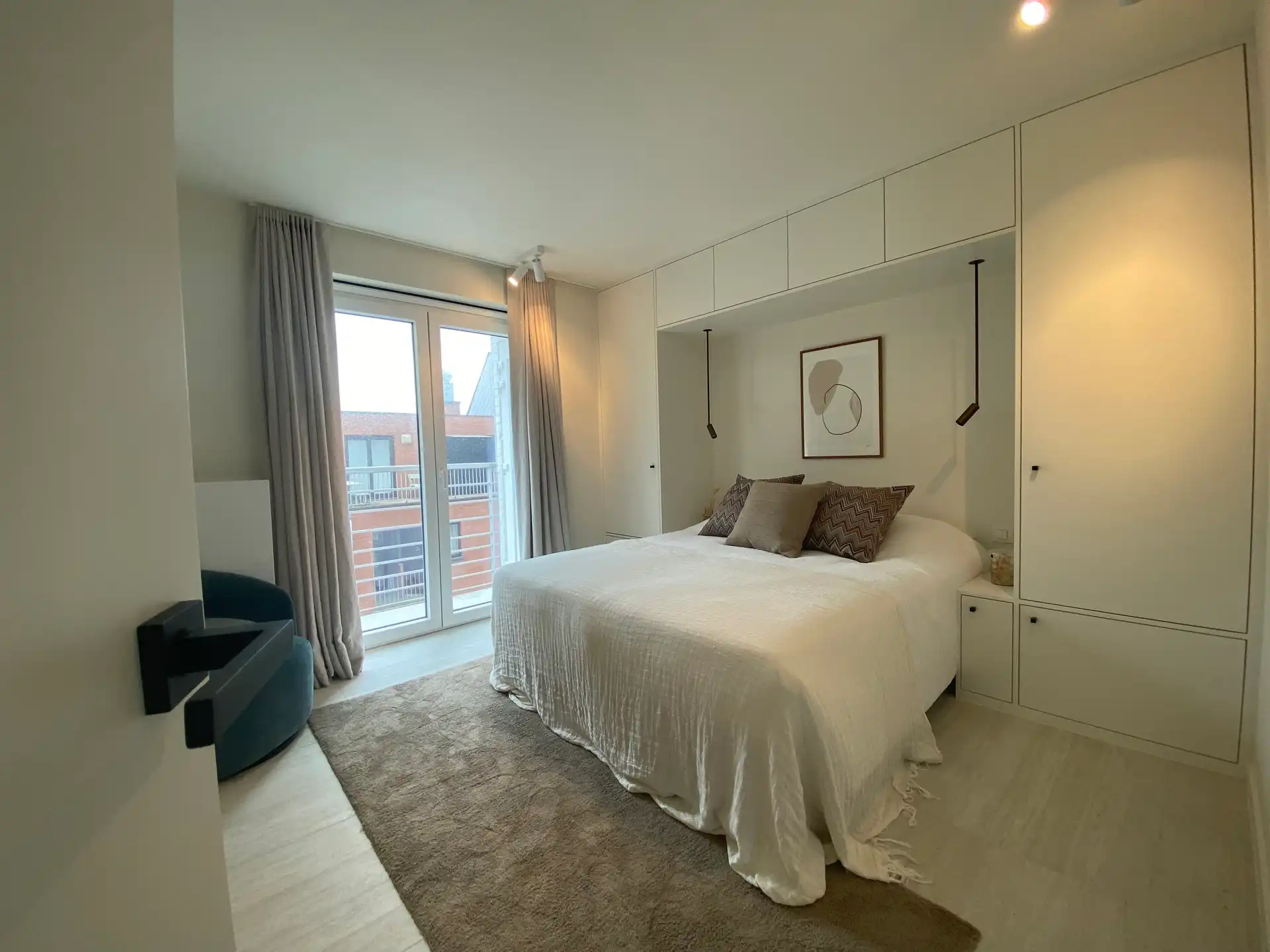 Prachtig gerenoveerd appartement met zicht op zee! foto 6