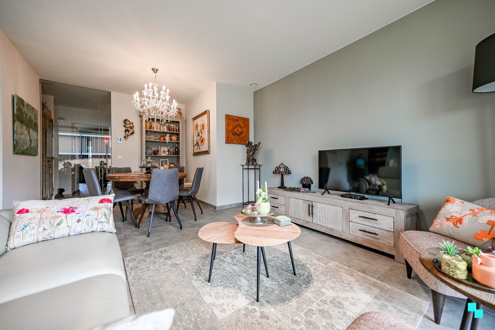 Uniek gelijkvloers éénslaapkamerappartement te Izegem foto 7