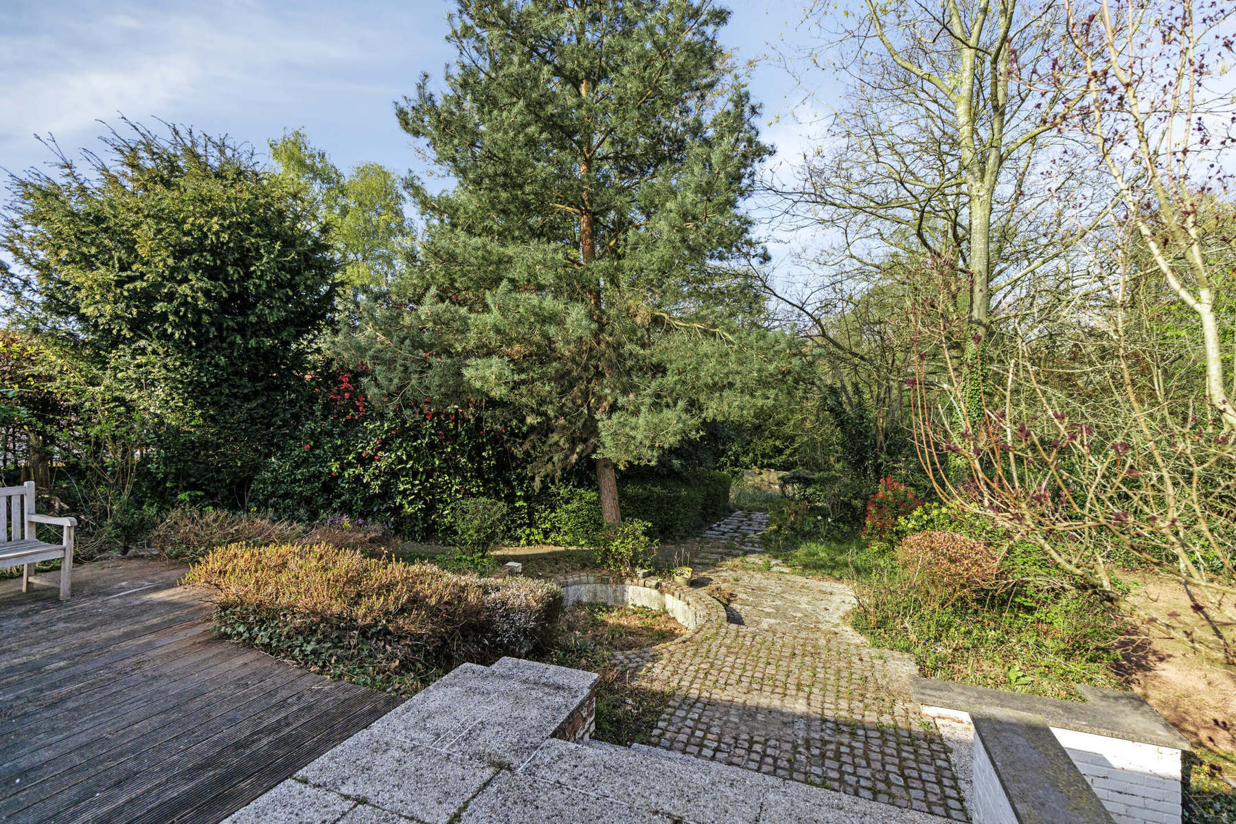Te renoveren architecturale villa op ruim perceel van 18are foto 28