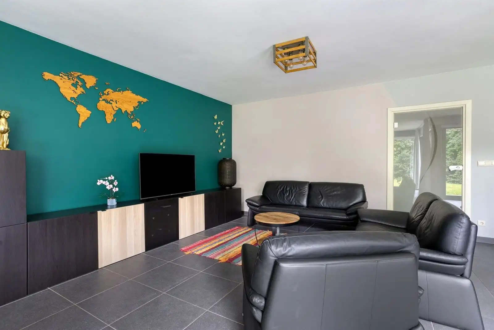 Gelijkvloers appartement met 2 slaapkamers en tuin, kelder & staanplaats foto 9