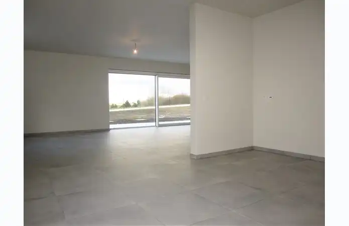 Prachtige nieuwbouwwoning van 195m² met terras v 40m², tuin, zonnepanelen en twee staanplaatsen. Aanrader! foto 13