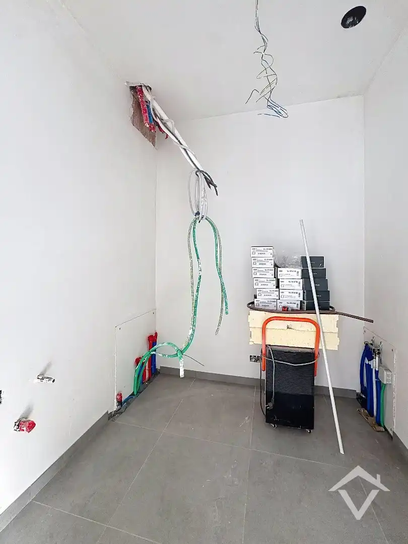 Nieuwbouwwoning met 3 slaapkamers in centrum Koekelare  foto 4