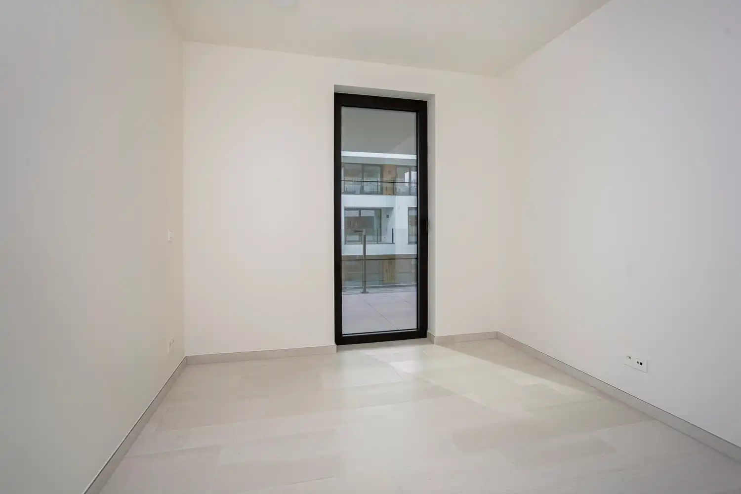 ENERGIEZUINIG (E-PEIL 11) APPARTEMENT TE DIEST! foto 17