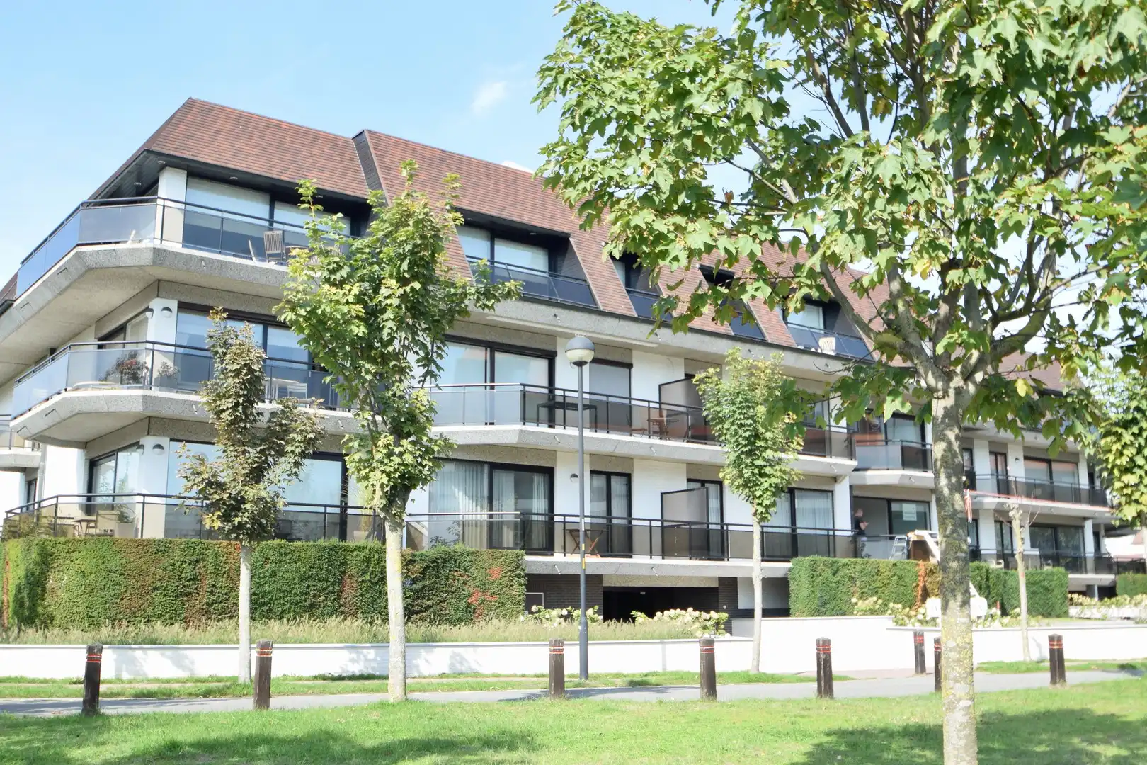 Ruim en zonnig appartement van 122 m² met open zicht op het Zegemeer. foto 10