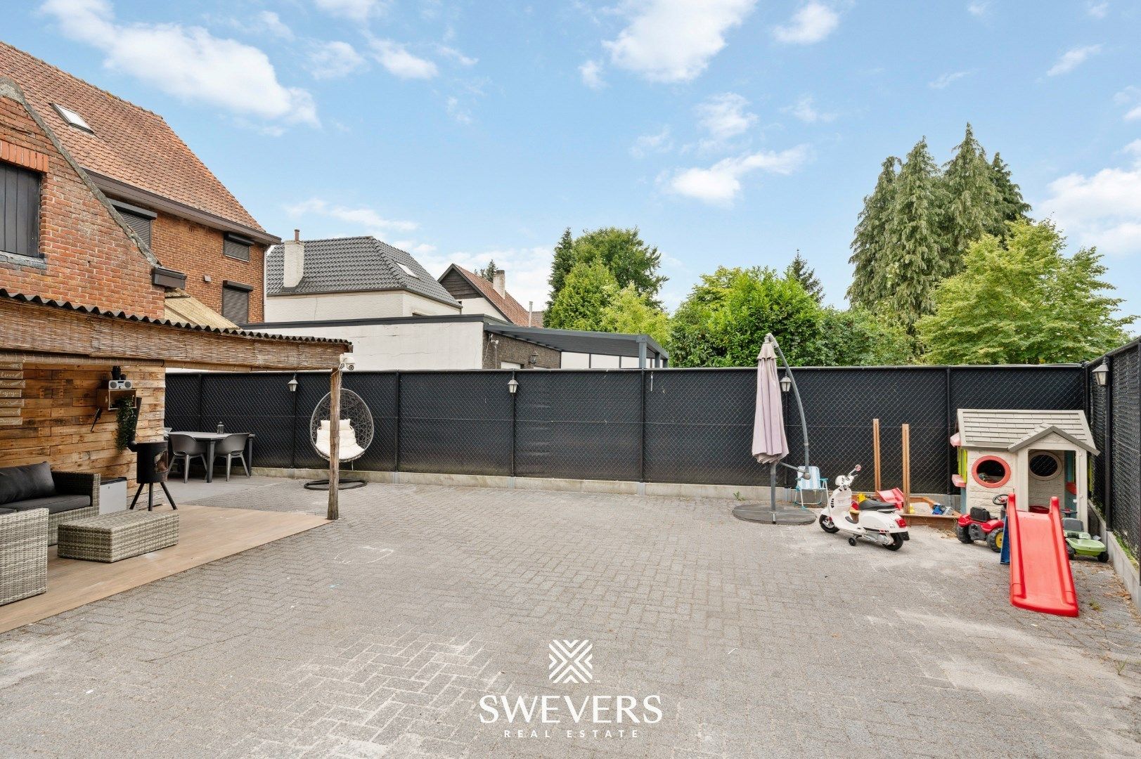 Charmante woning met Handelspand te Leopoldsburg foto 24