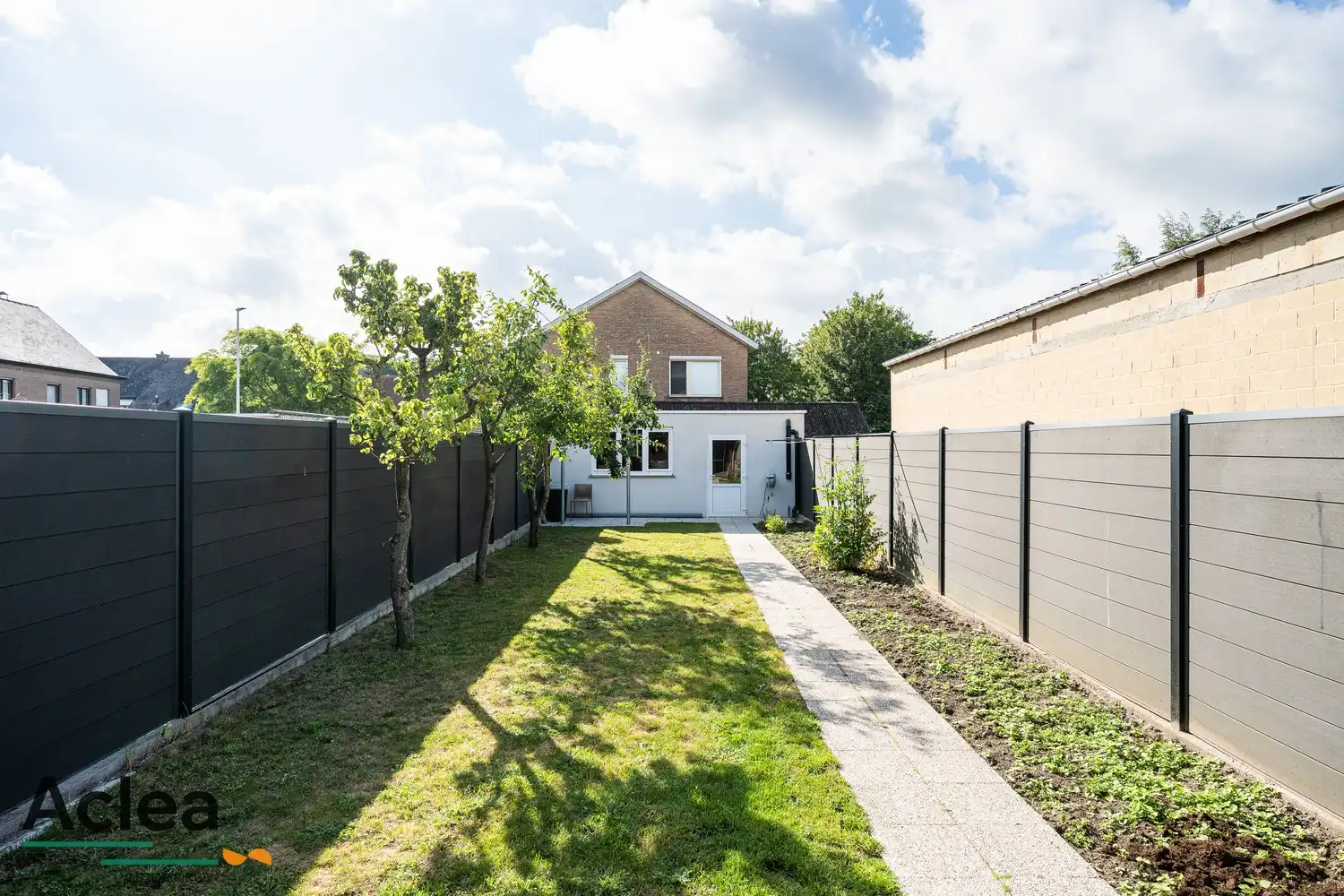 Instapklare woning met tuin foto 31