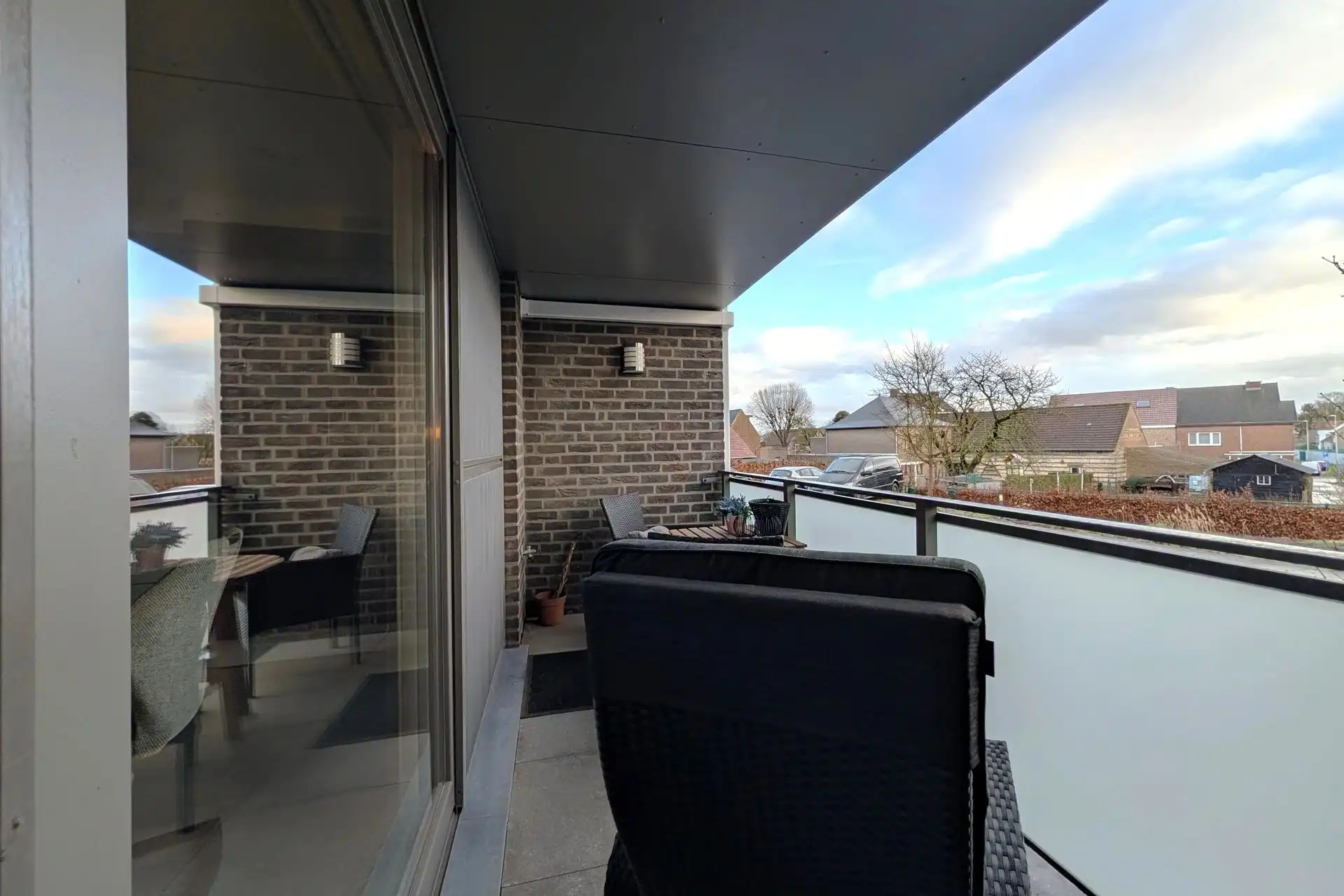 Energiezuinige en recente woning (143m²) met 3 slaapkamers te Veldwezelt (Lanaken) en nabij Maastricht (NL) foto 6