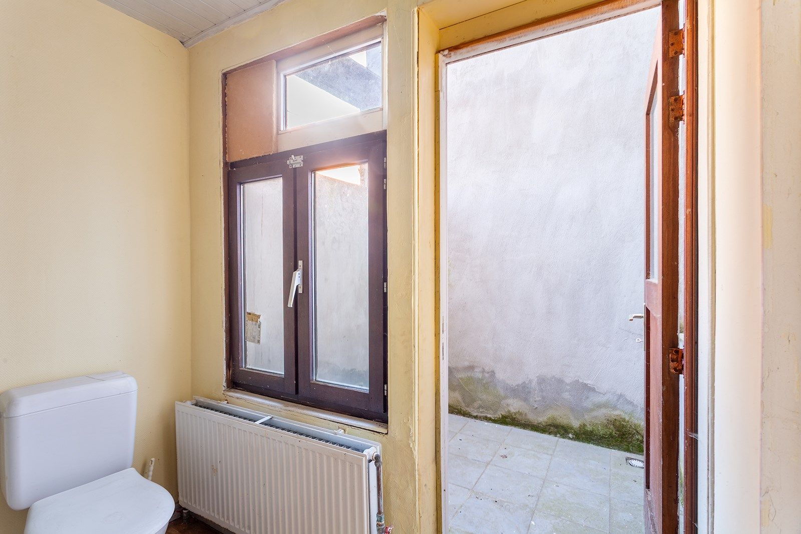 Statige woning met koer foto 5