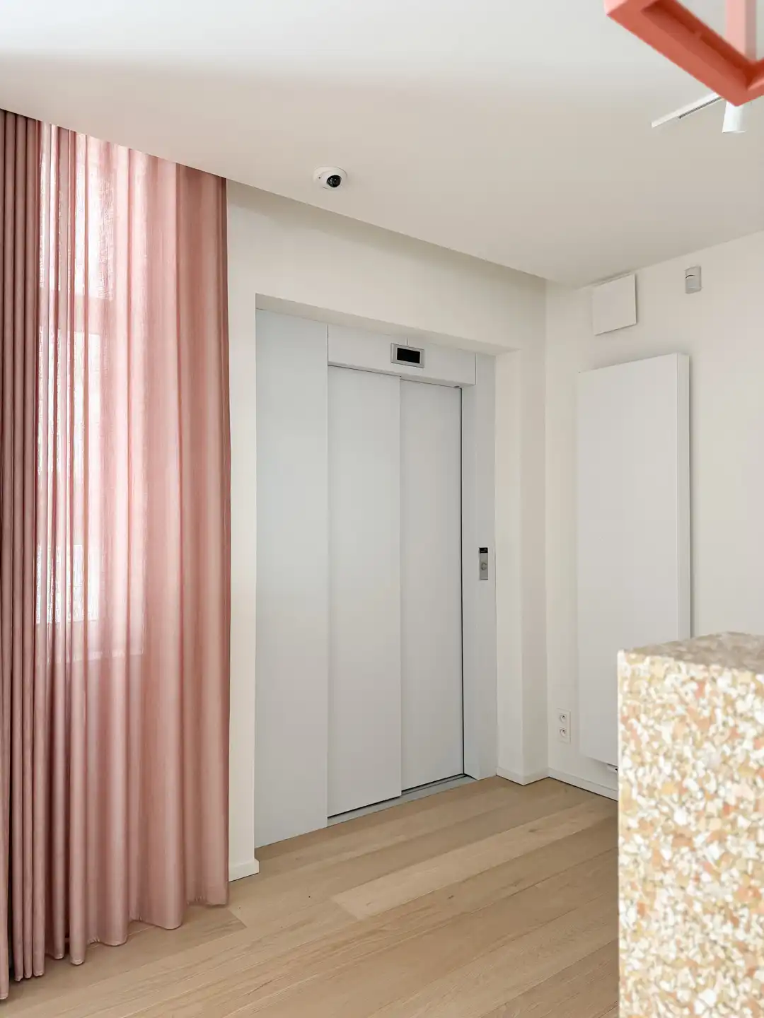 Exclusief winkelpand op toplocatie in de Lippenslaan... foto 23