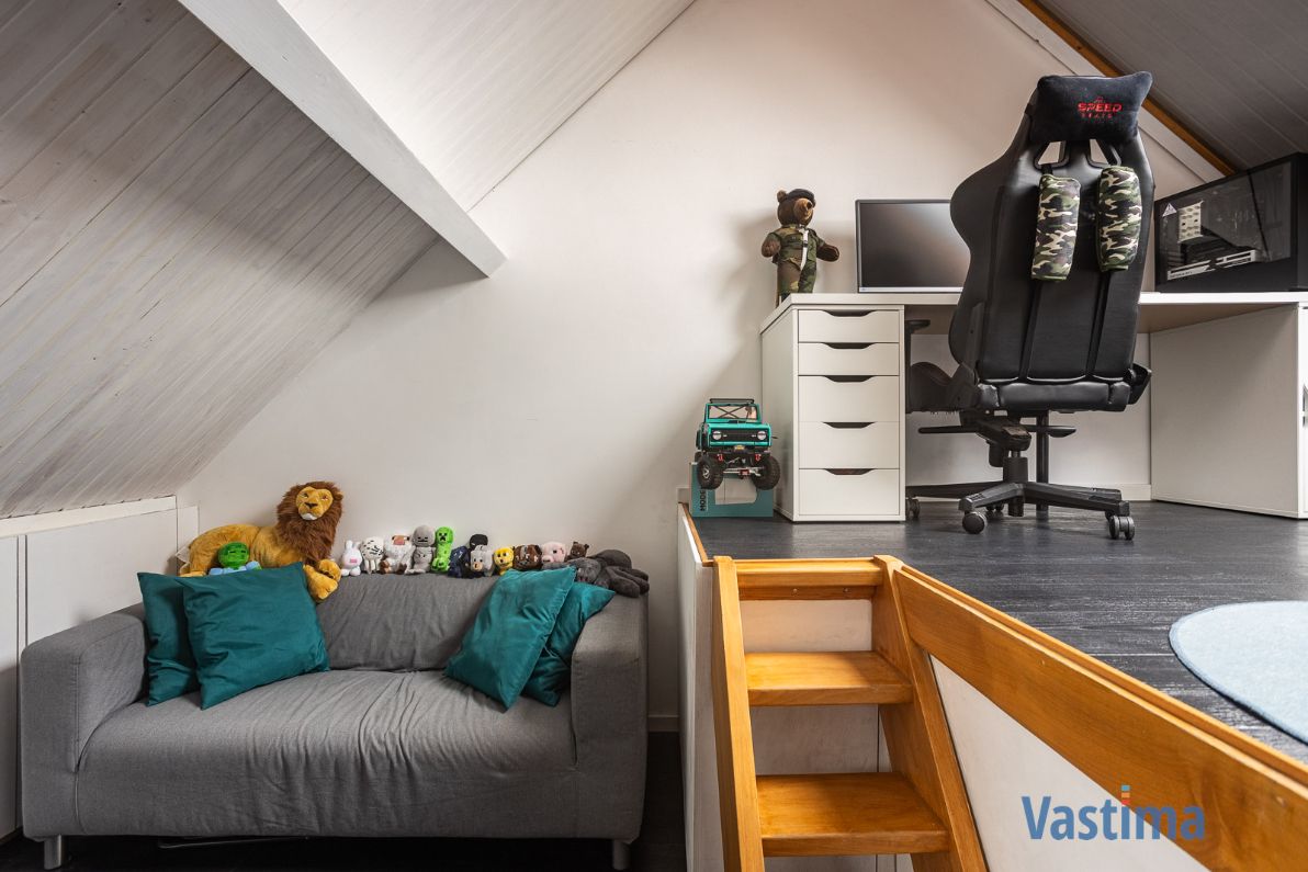Instapklare architectenwoning met 4 slaapkamers, tuin en garage nabij centrum Erembodegem foto 23