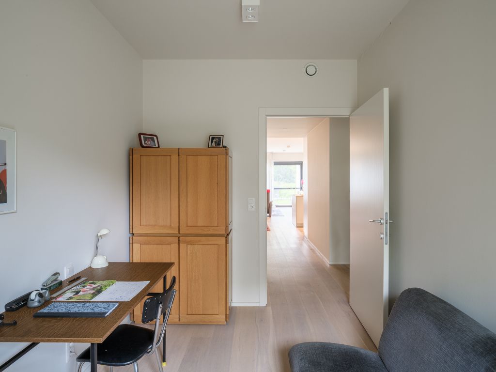 Assistentiewoning met 2 slpk, terras en zicht op parktuin nabij het station Gent-Sint-Pieters foto 7