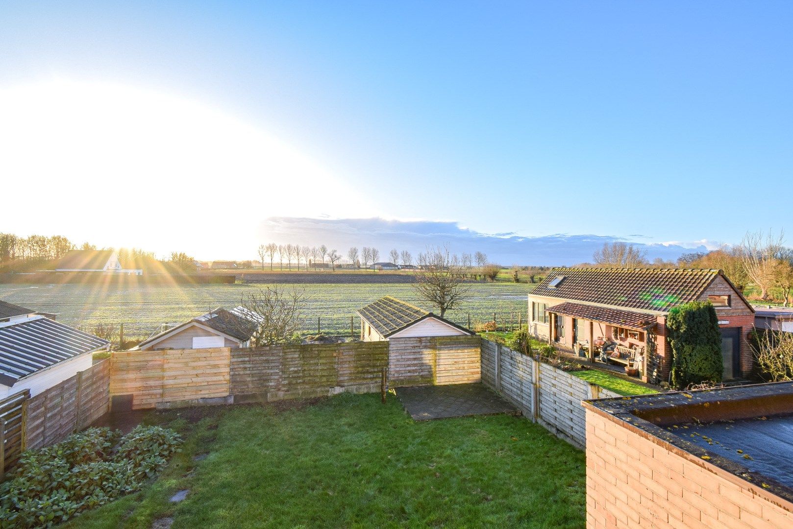 Halfopen woonst met drie slaapkamers te Gistel foto 15