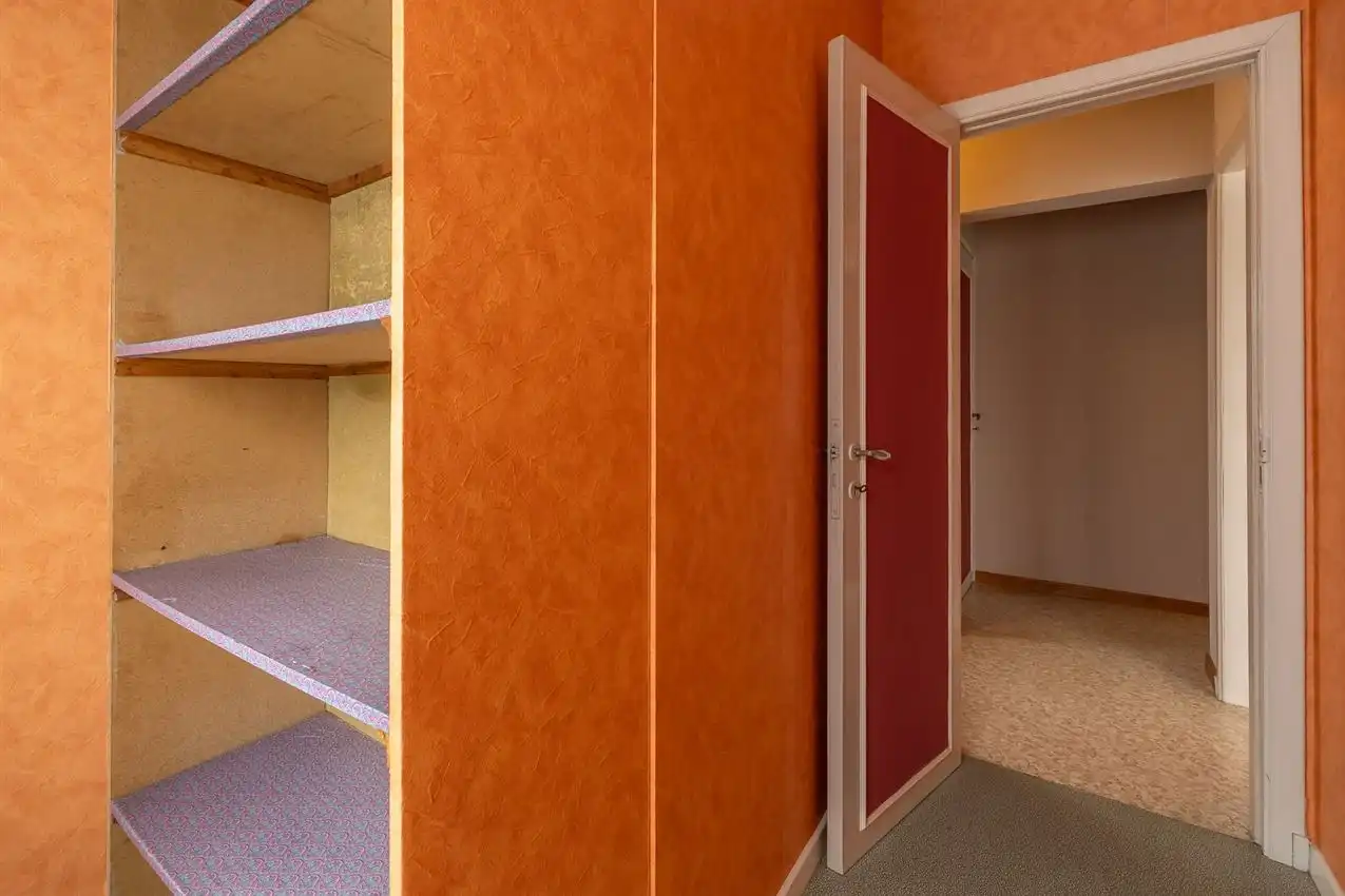 Woning met 3 slaapkamers, veranda en ruime tuin foto 38
