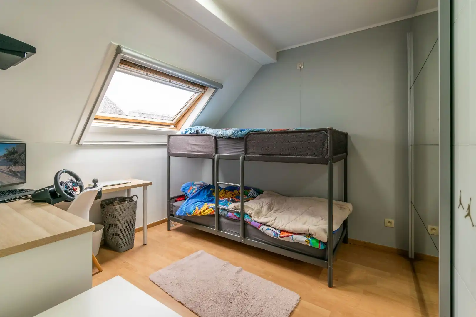 Een instapklare 3 gevelwoning met garage! foto 11