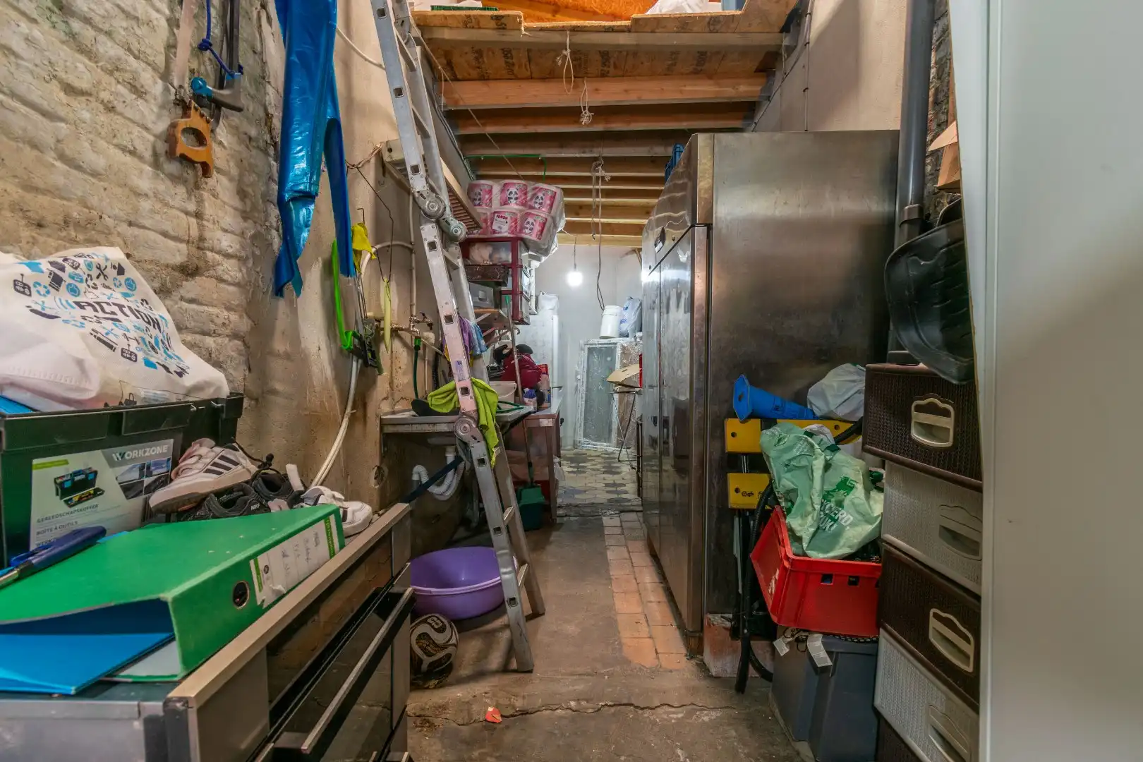 GOED GELEGEN WONING MET 2 SLP + GARAGE/ATELIER ! foto 5