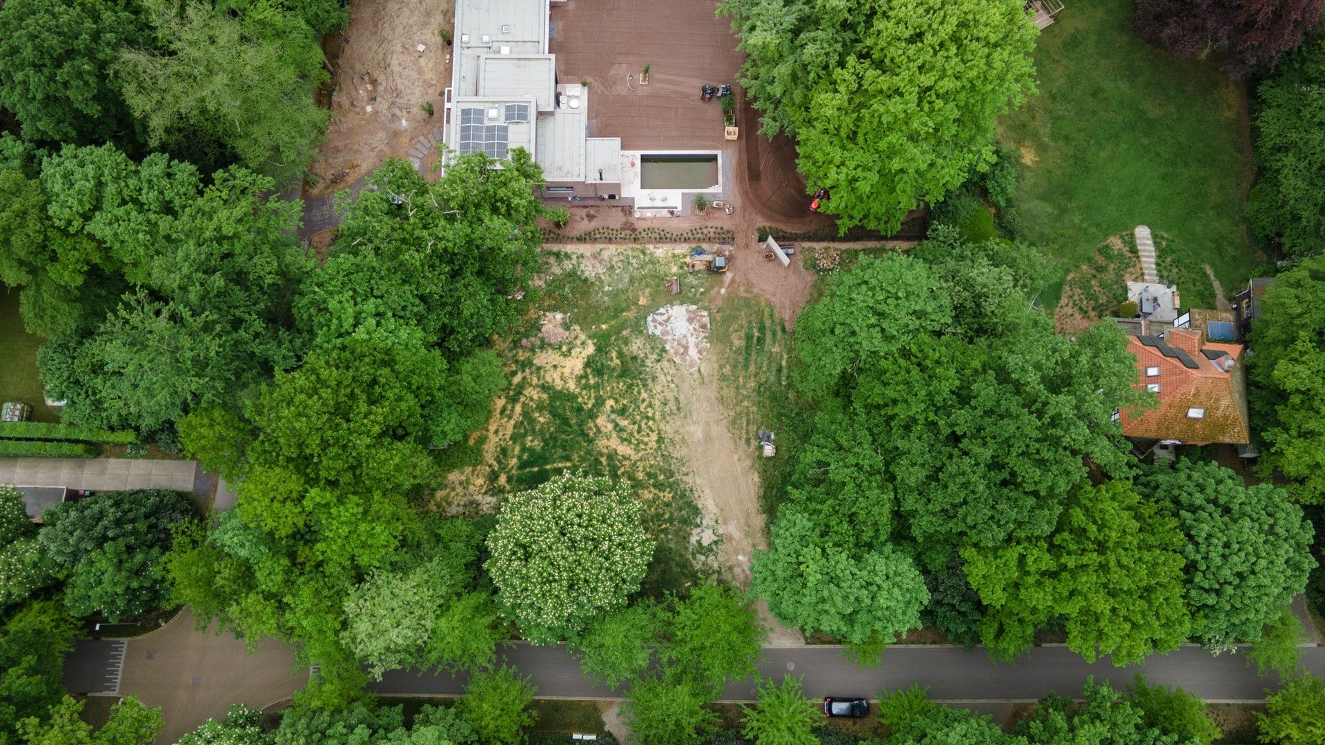 Bouwgrond van 2076 m² op topligging foto 7