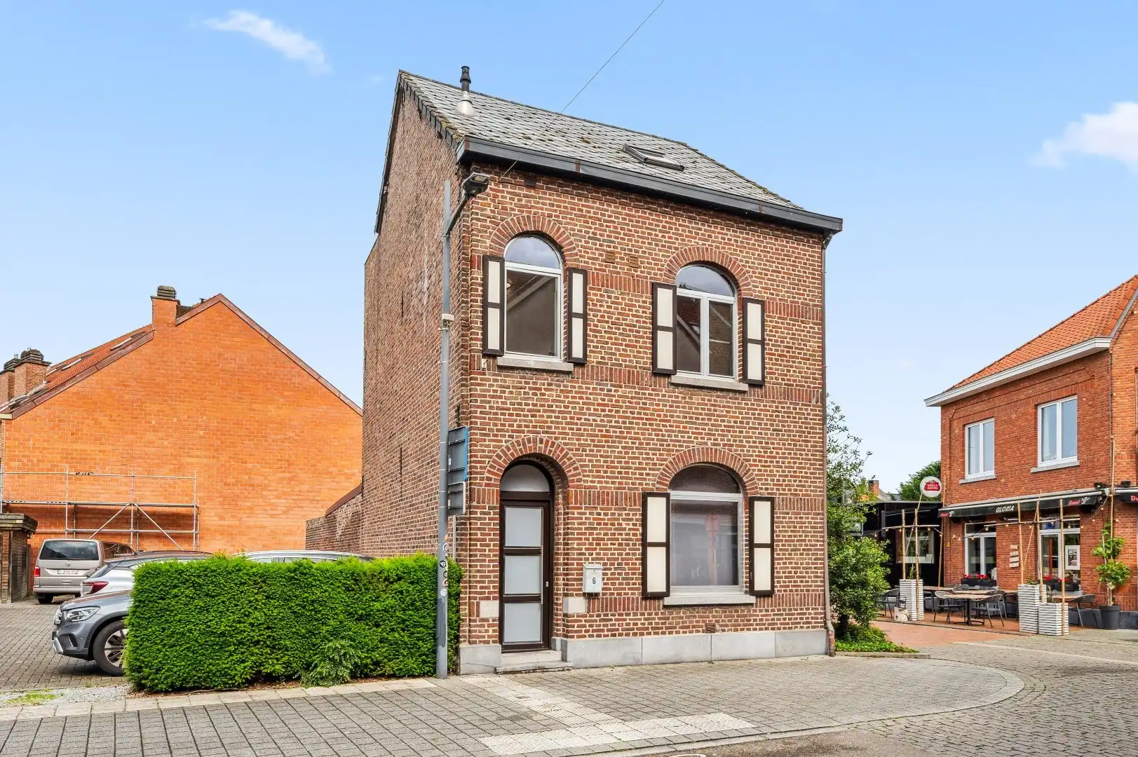 2 vergunde appartementen of 1 huis pal in centrum Herk-de-Stad foto 5