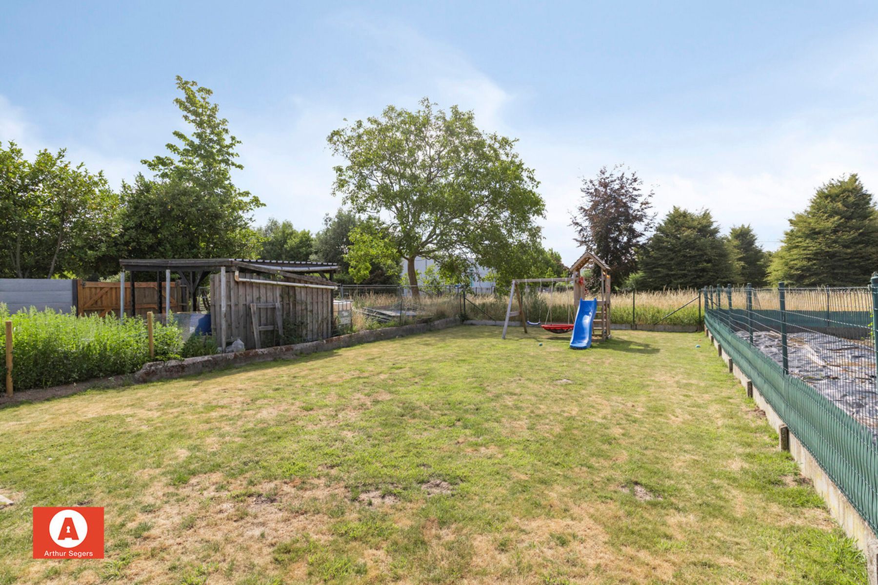Halfopen BEN-woning met zonnige tuin en 4 slaapkamers foto 25